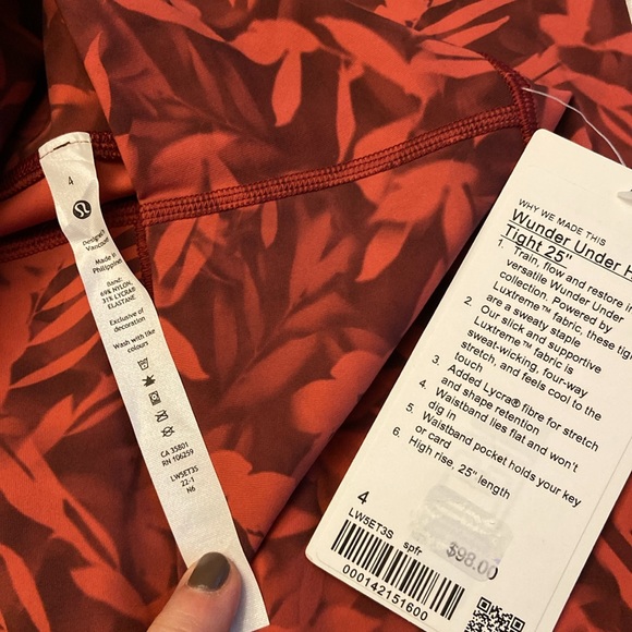 NEW! LULULEMON Size 4 WUNDER UNDER HR Tight 25” Rust Red Leaf Print - Picture 10 of 10